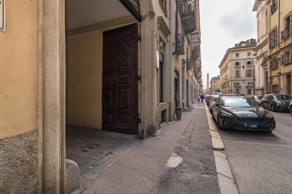 Hollywood Housein The Heart Of Turin Apartment Екстериор снимка