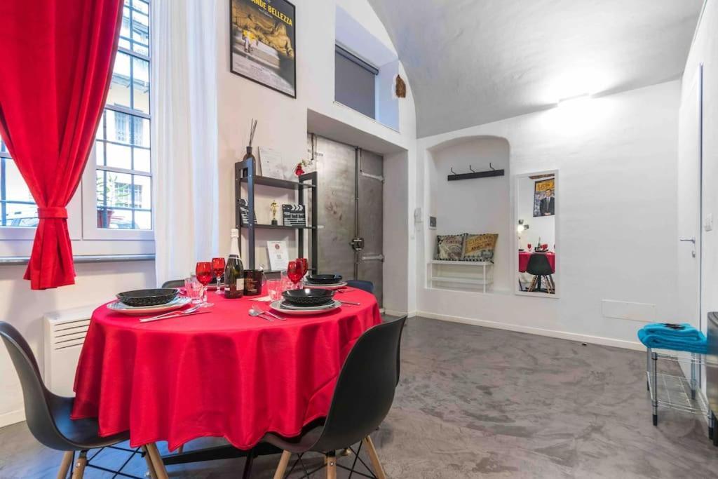 Hollywood Housein The Heart Of Turin Apartment Екстериор снимка
